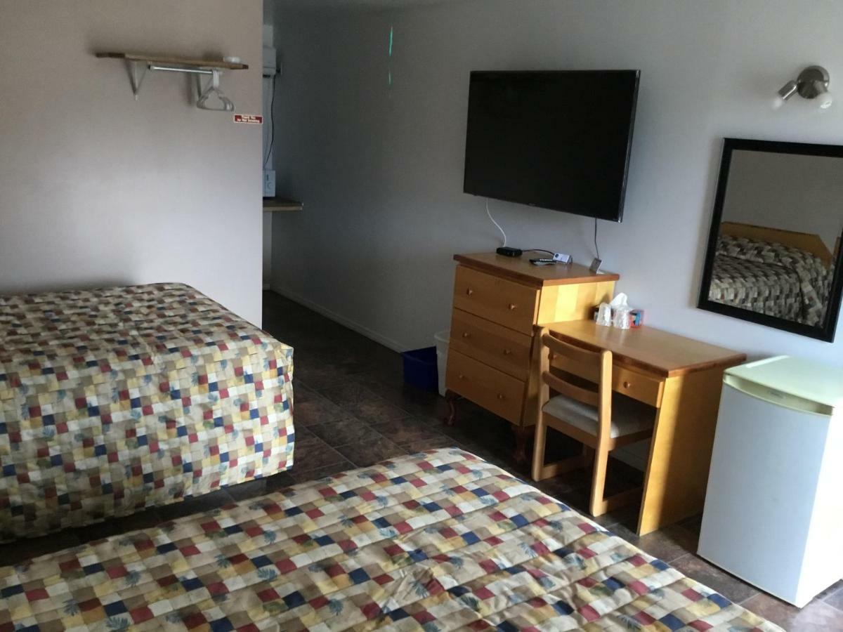 Fort Road Motel Perth-Andover Ngoại thất bức ảnh