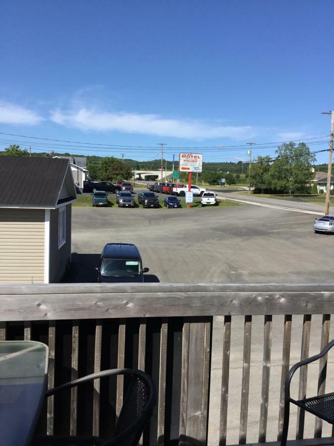 Fort Road Motel Perth-Andover Ngoại thất bức ảnh